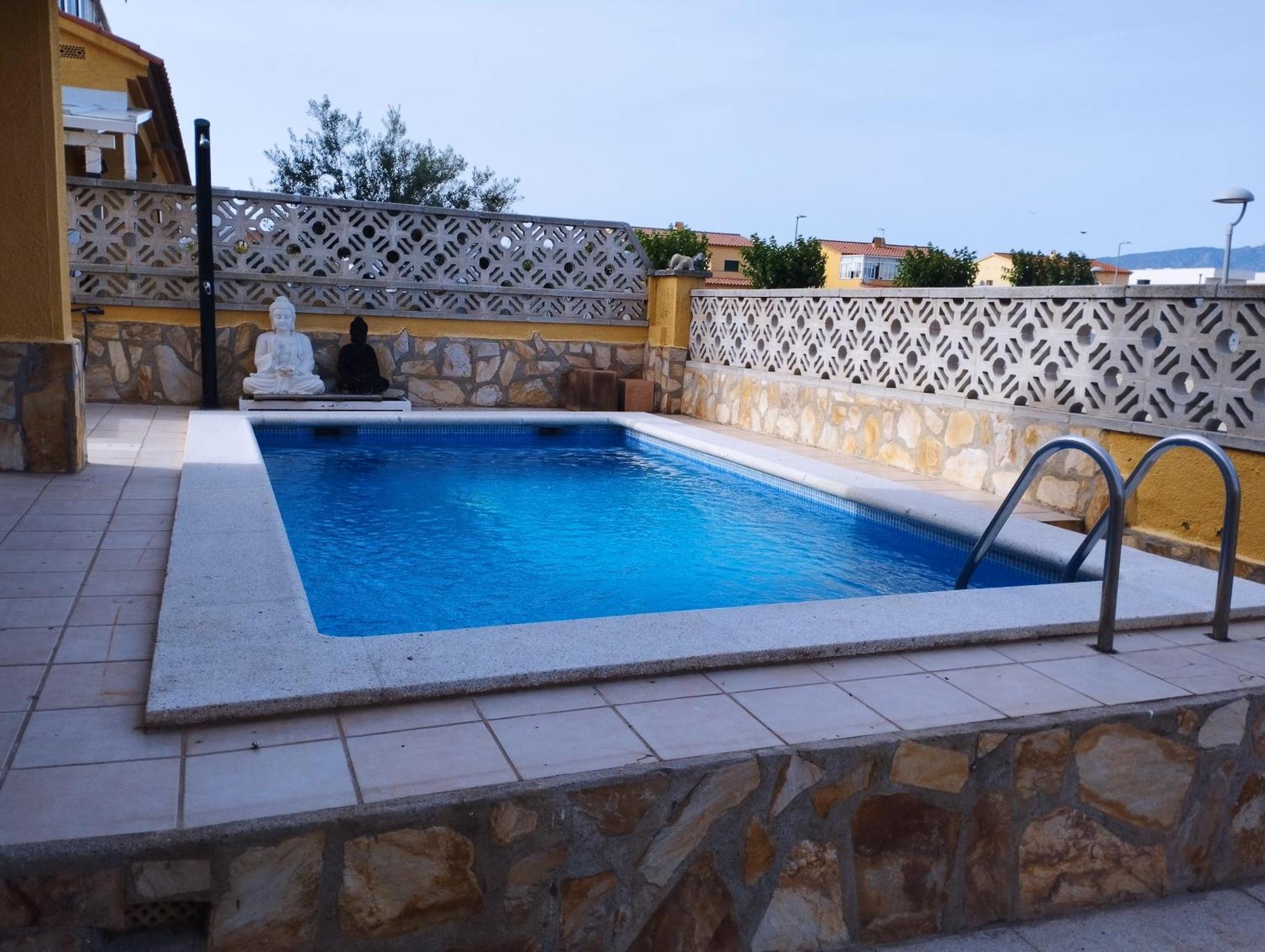 Vila Casa Puigmal Empuriabrava Exteriér fotografie